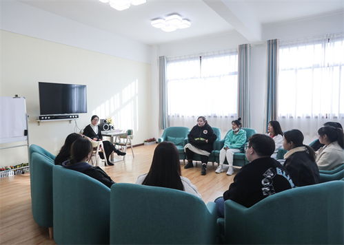 我校省級心理健康教育與咨詢示范中心復驗工作圓滿完成